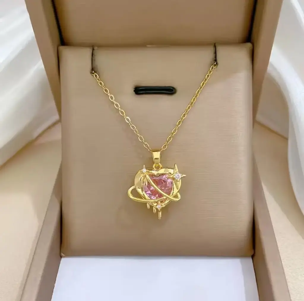 Anti Tarnish Heart Shape Gold Plated Pendant