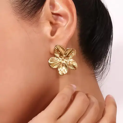 Stainless steel Anti Tarnish Flower Earrings